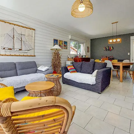 Casa de Férias 3 Bedroom Beautiful In La Tremblade