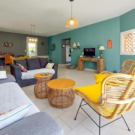3 Bedroom Beautiful In *